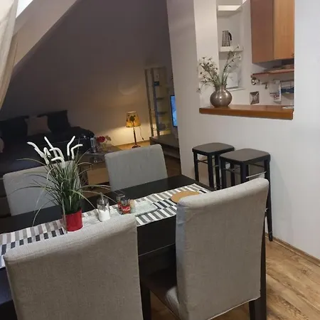 A-m * ヴェスプレーム