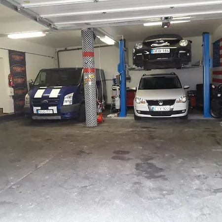 A-m * ヴェスプレーム